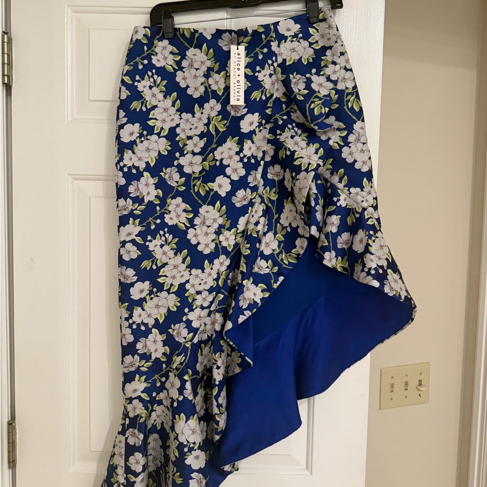 NWT Alice + Olivia Floral Blue Asymmetrical Skirt